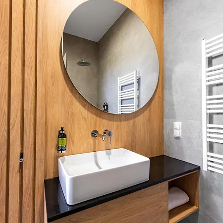 Nad Zatoka Deluxe By Rent4you アパートホテル 3*