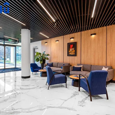 Nad Zatoka Deluxe By Rent4you 3* オルシュティン